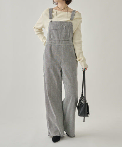 背部設計連體褲