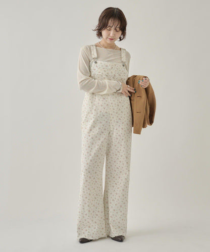 背部設計連體褲