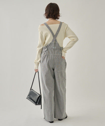 背部設計連體褲