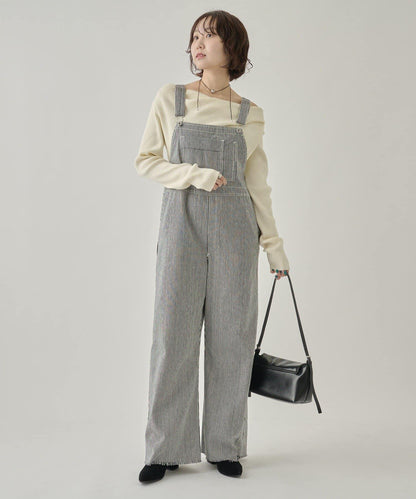 背部設計連體褲