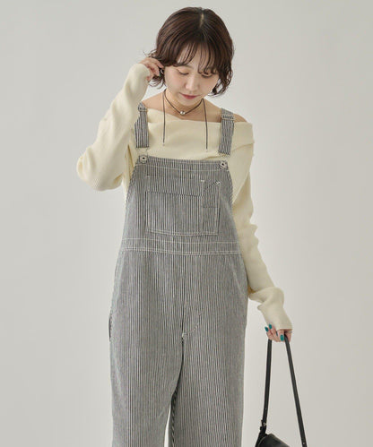 背部設計連體褲