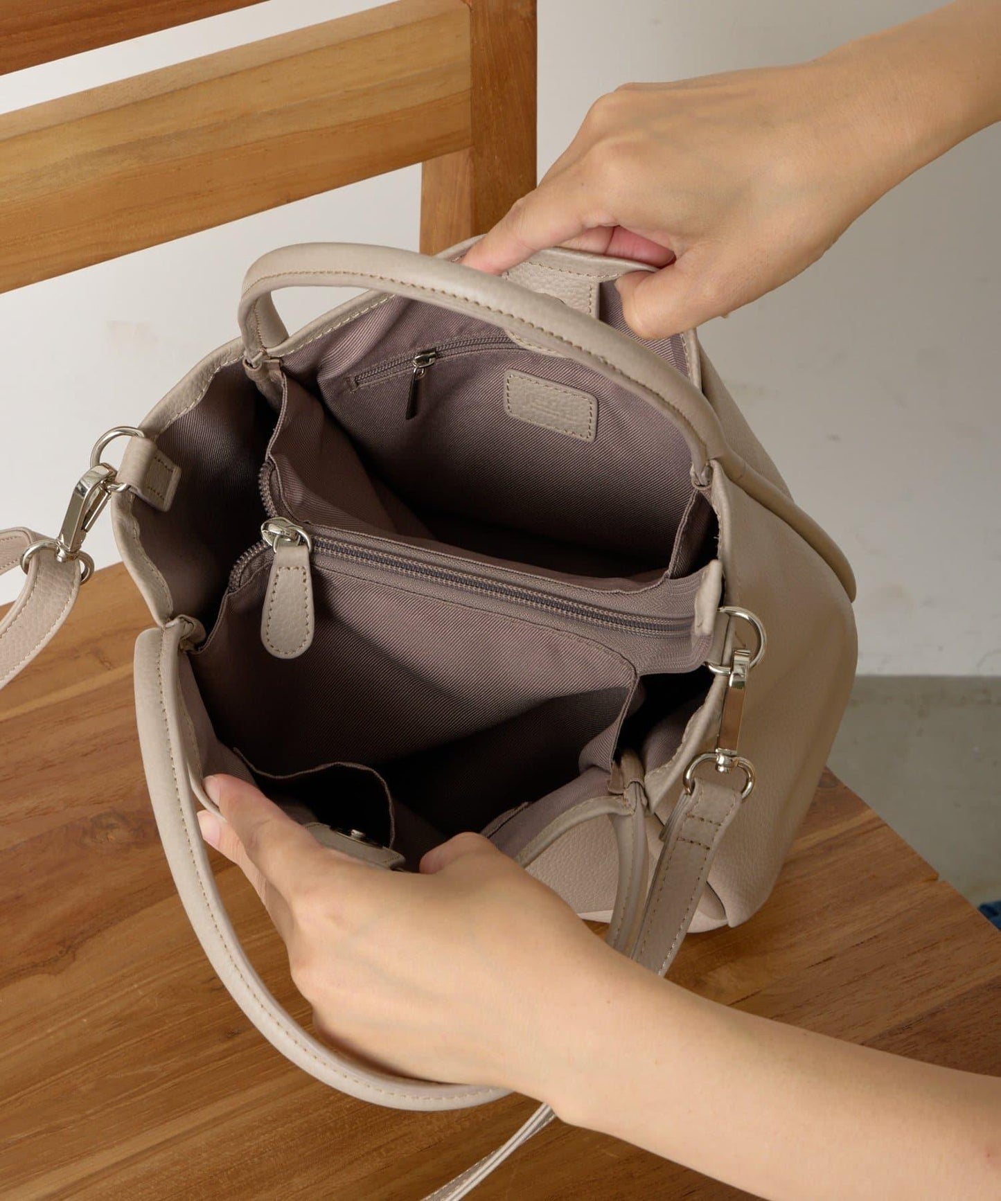 真皮口袋迷你包