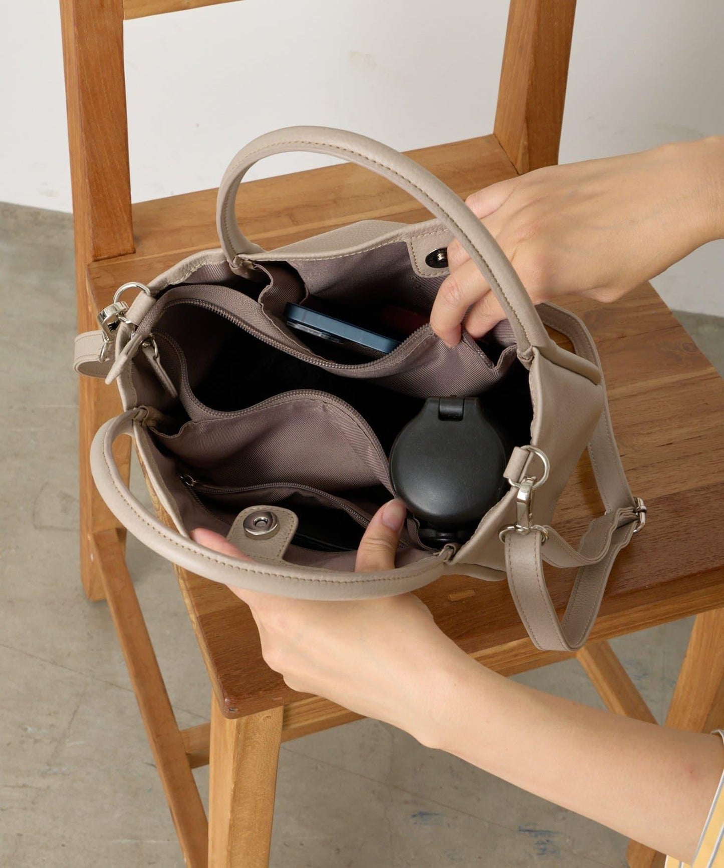 真皮口袋迷你包