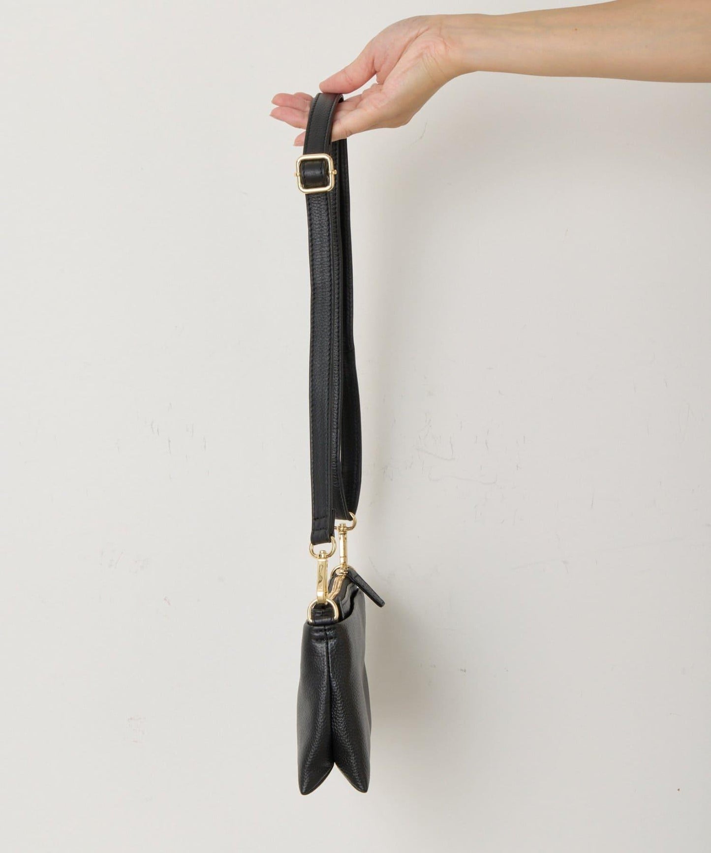 帶金屬牌真皮迷你包