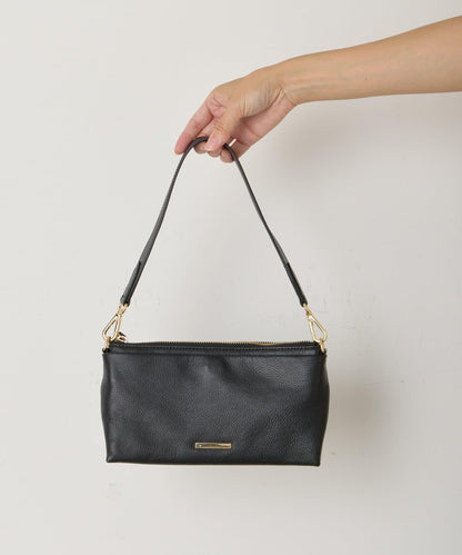 帶金屬牌真皮迷你包