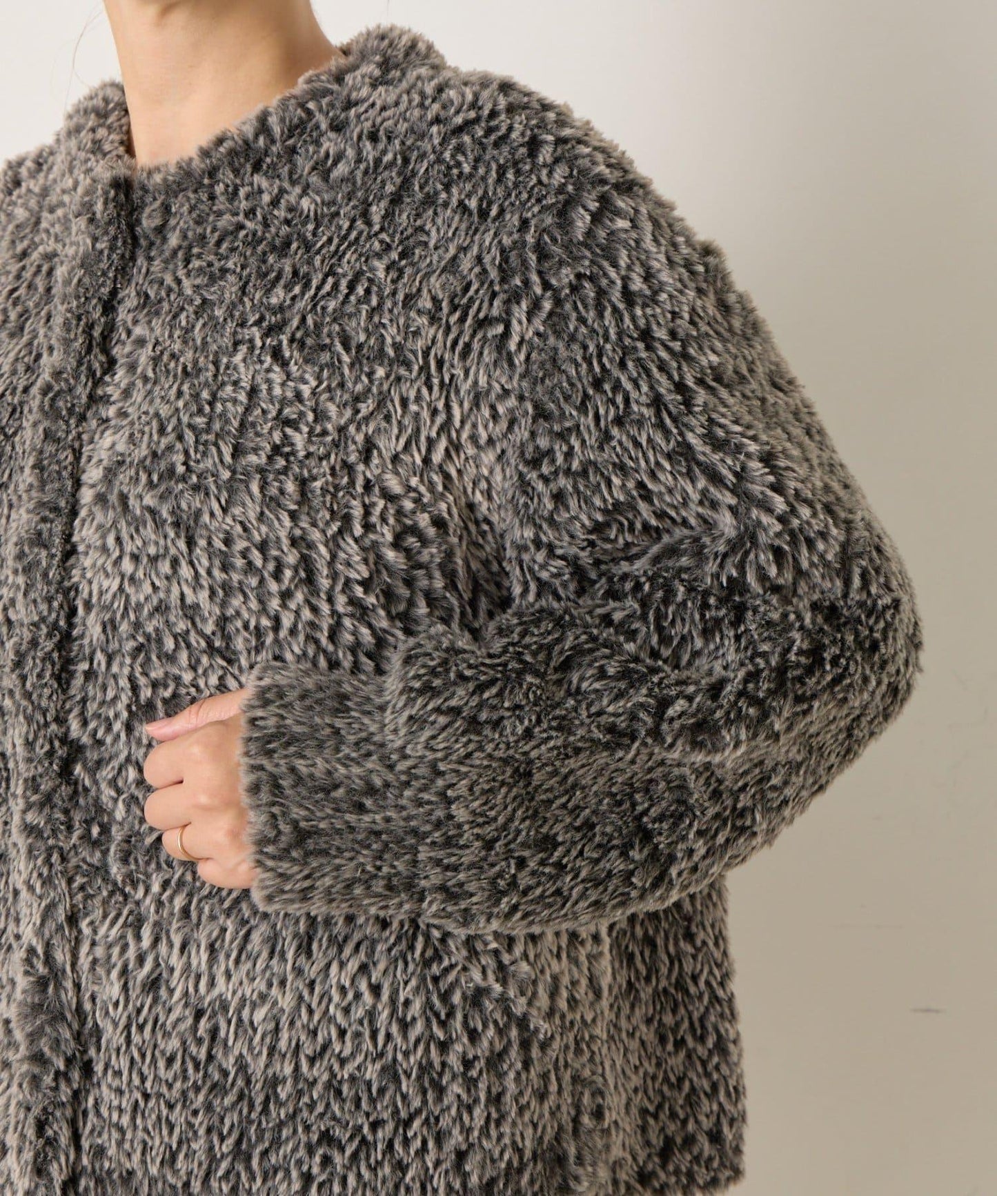 仿毛針織短款夾克