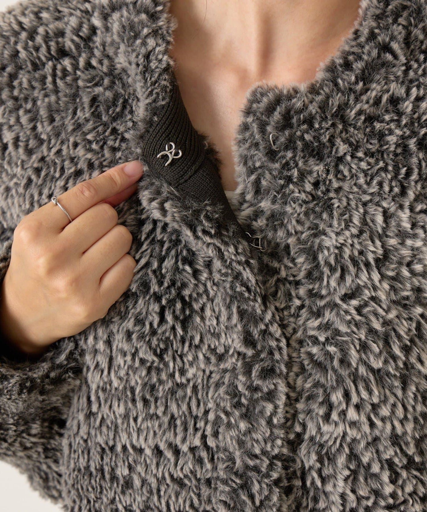 仿毛針織短款夾克