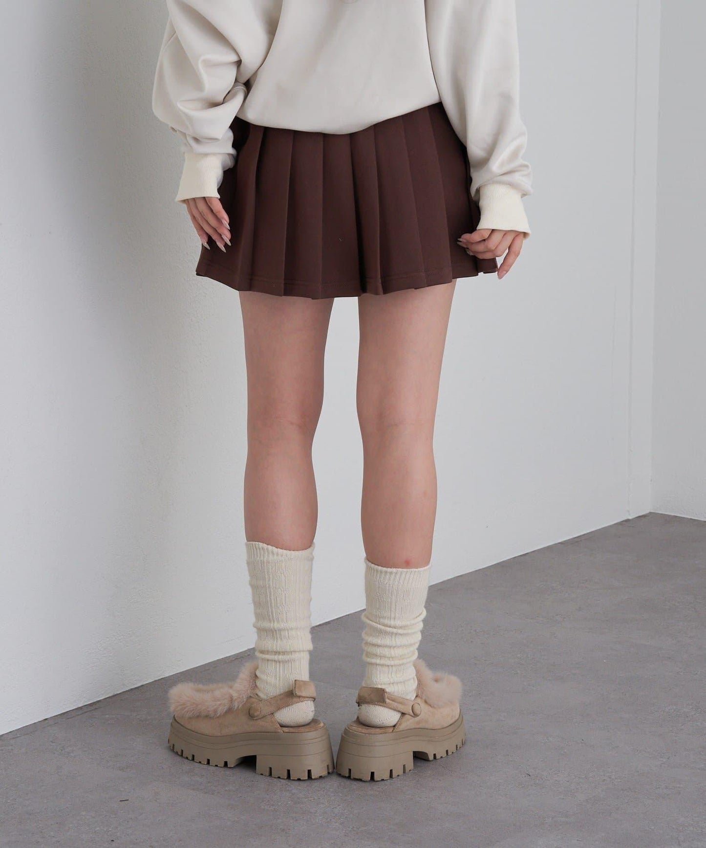 衛衣百褶迷你裙