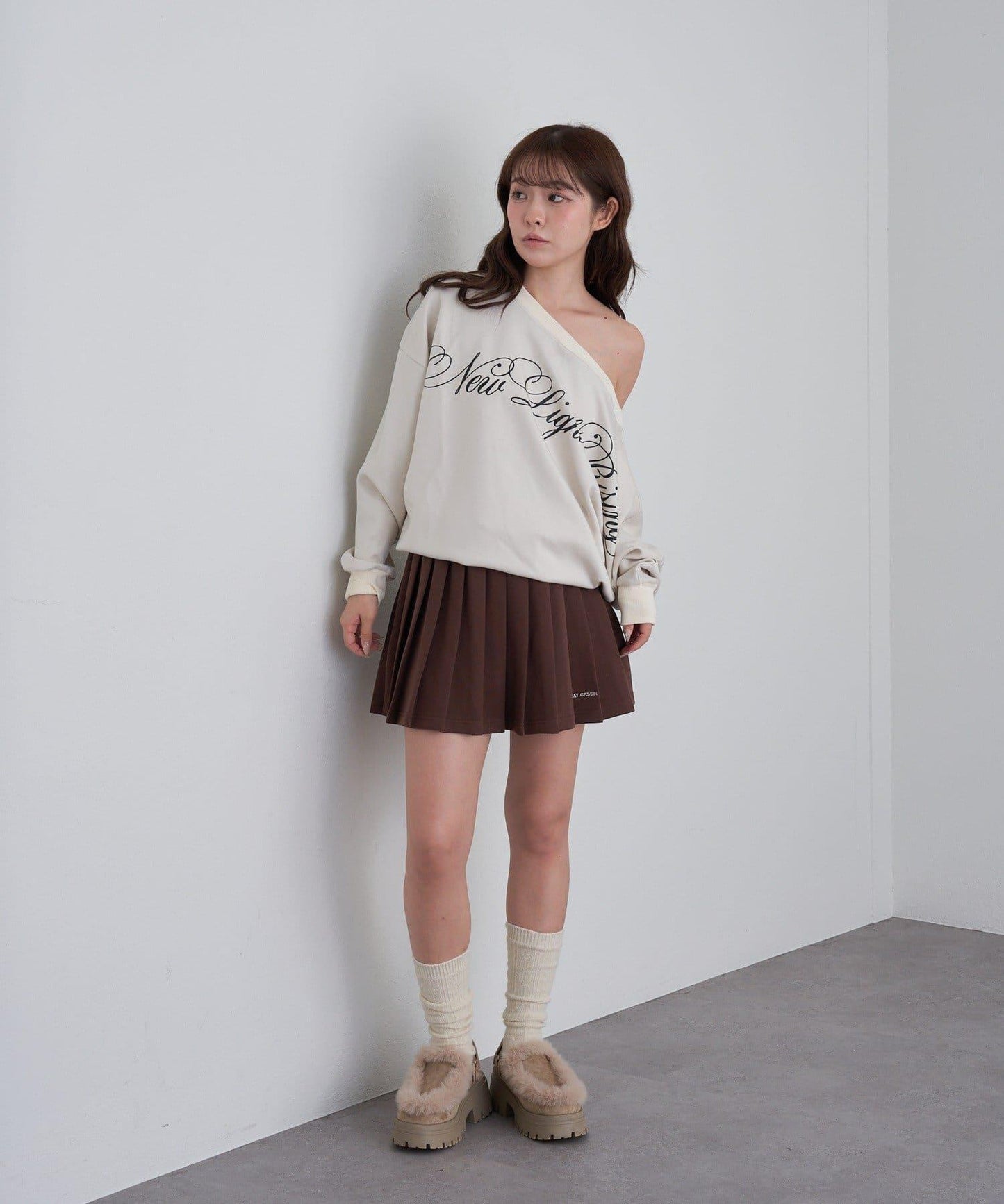 衛衣百褶迷你裙