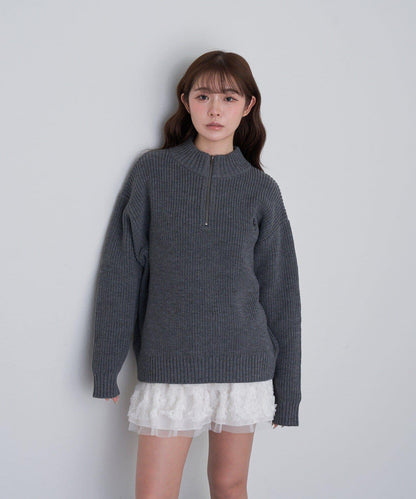 立領胸部刺繡針織衫