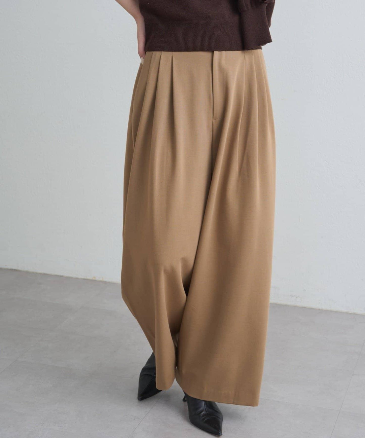 【限時優惠券適用】TR3褶皺寬鬆長褲