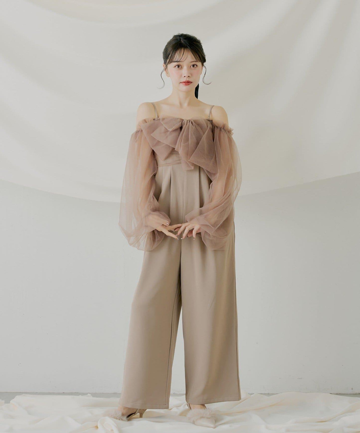 前綁帶拼接連體褲【SALON by Chico】