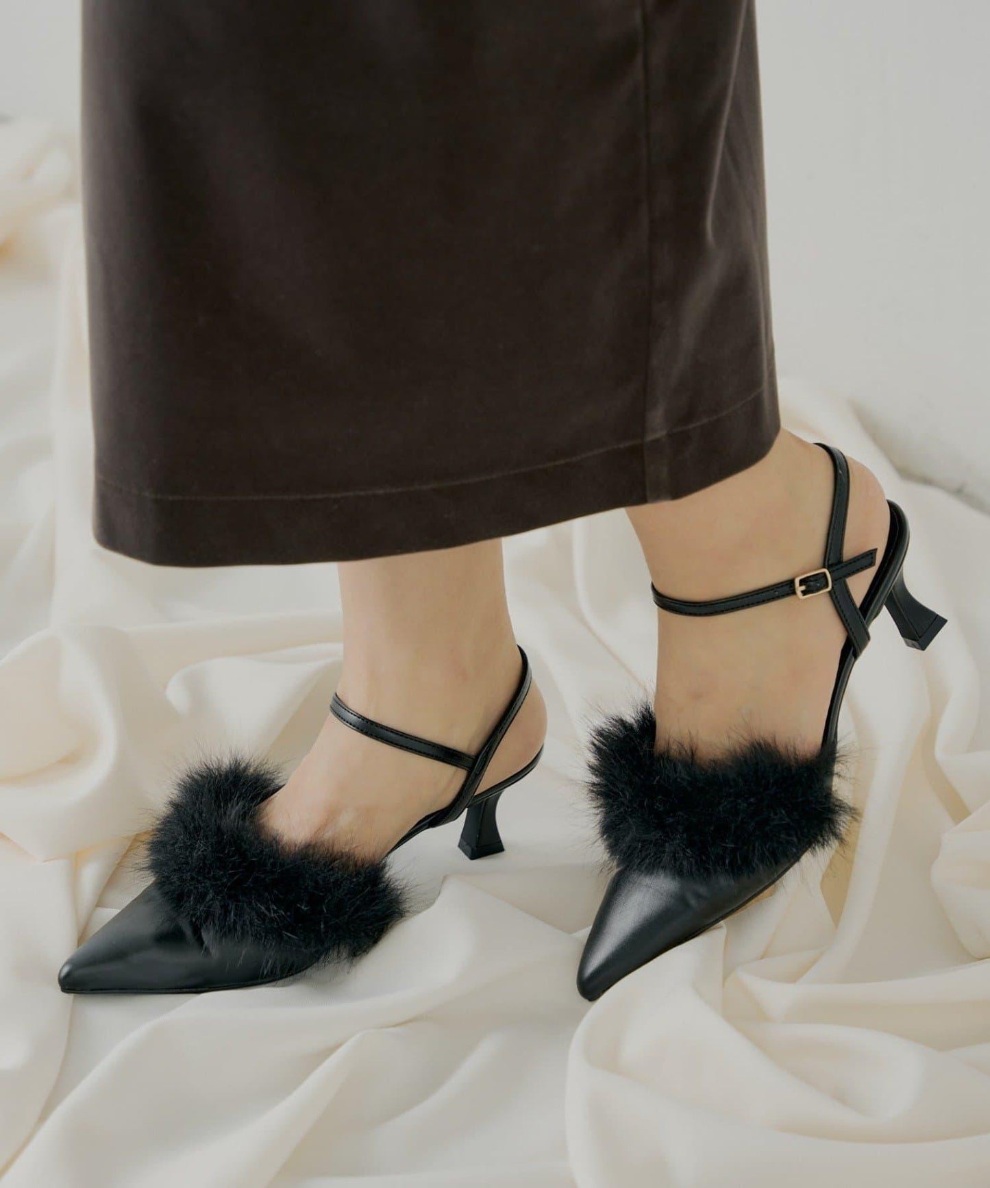 【SALON by Chico】毛絨設計高跟鞋