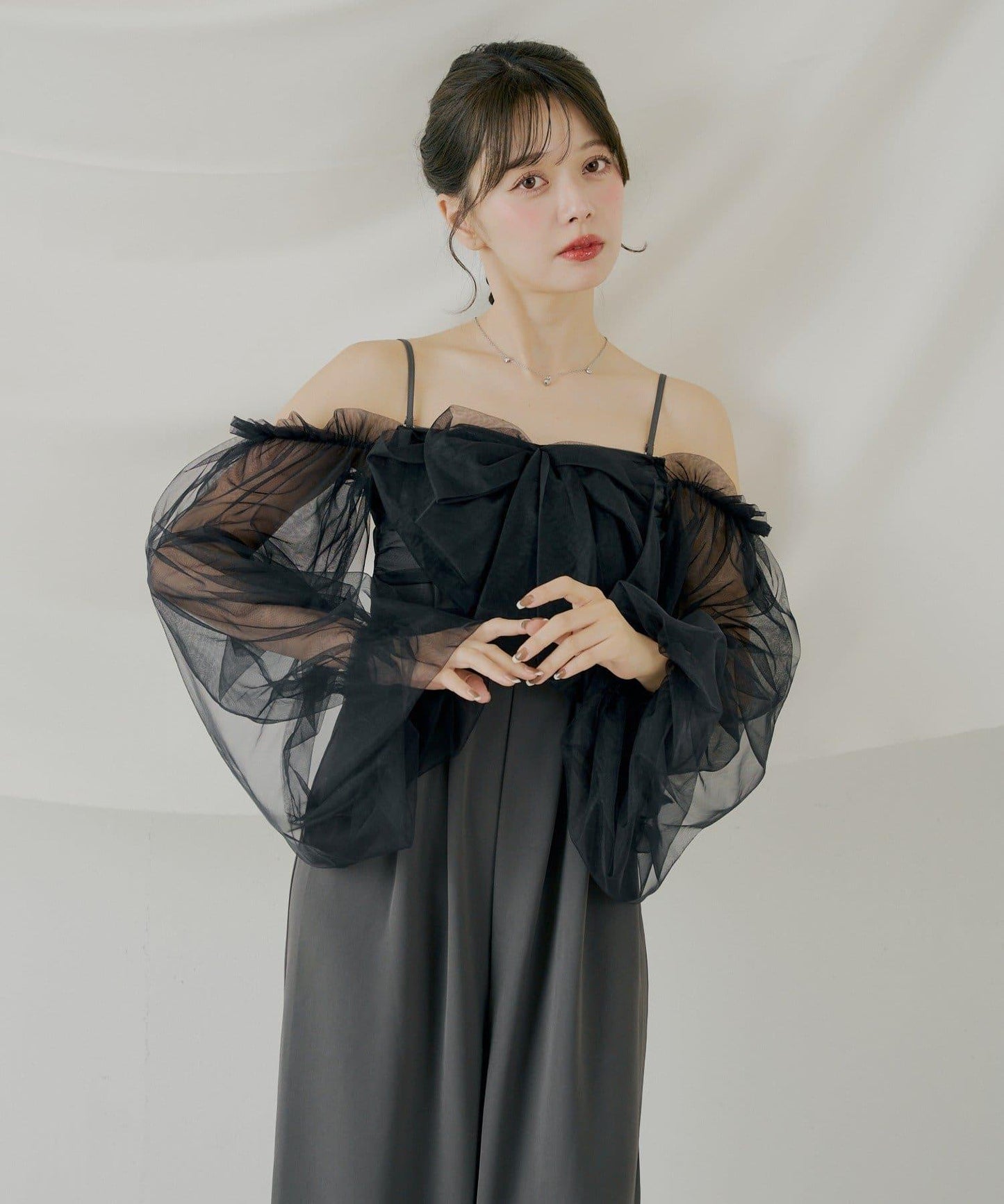 前綁帶拼接連體褲【SALON by Chico】