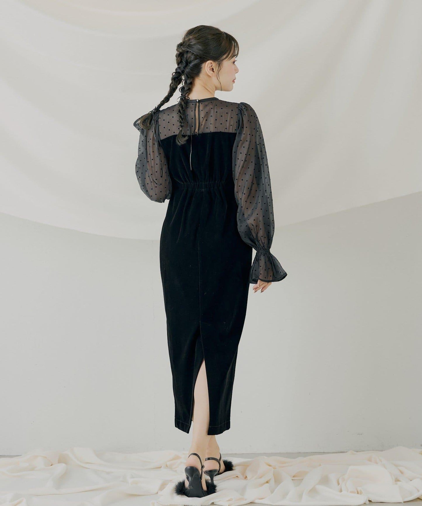 配色透視蝴蝶結天鵝絨連衣裙【SALON by Chico】