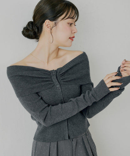前扣露肩針織衫