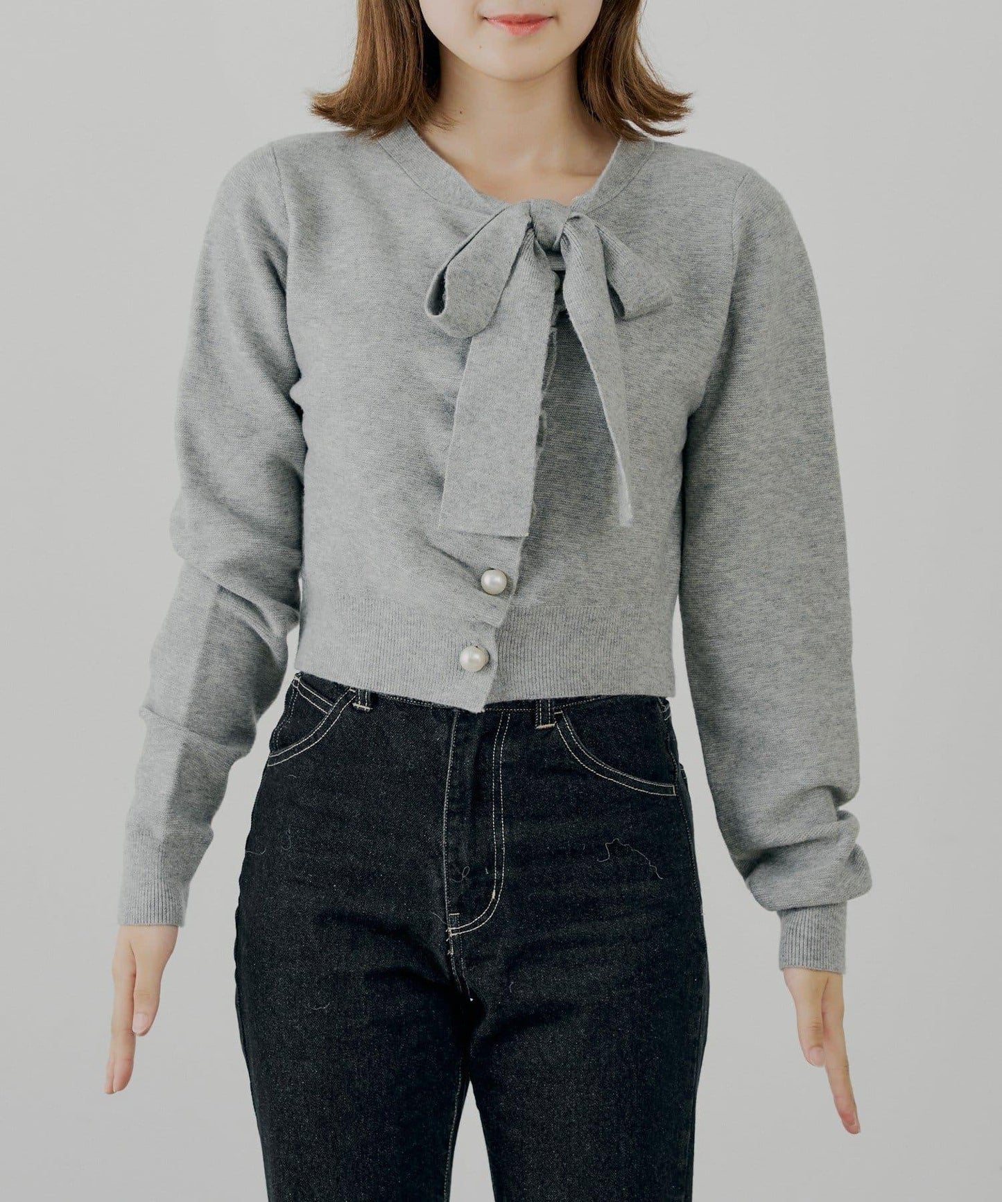 前繫帶珍珠荷葉邊上衣【SALON by Chico】