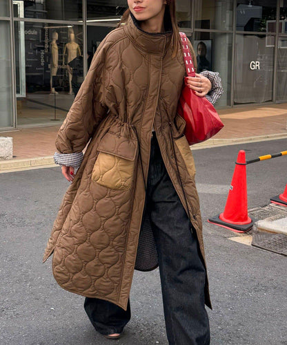 拼色翻領羊羔絨長款夾棉外套