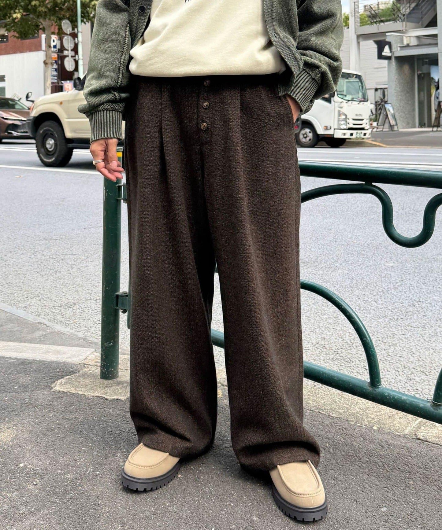 斜紋寬鬆休閒長褲