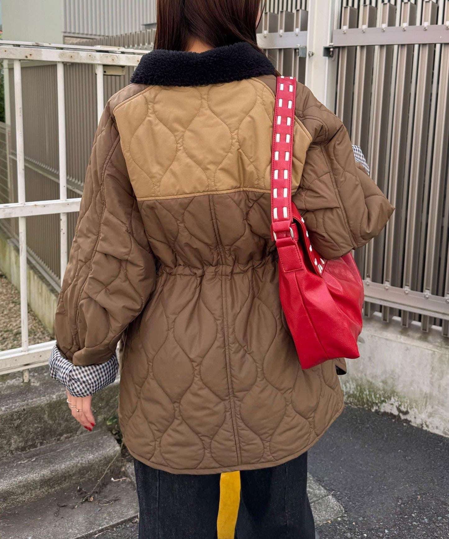 拼接羊羔絨拼色夾棉中長款外套