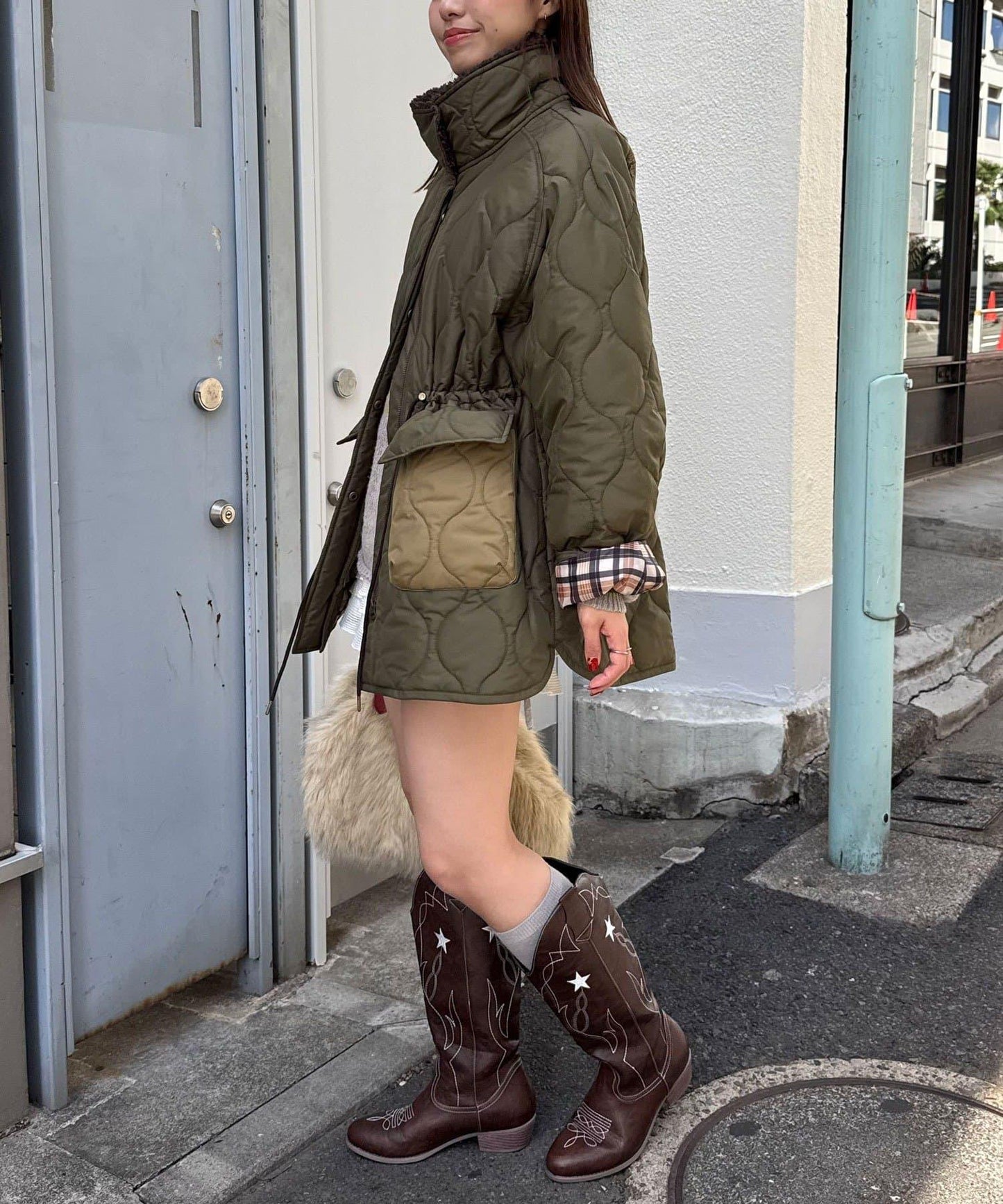 拼接羊羔絨拼色夾棉中長款外套