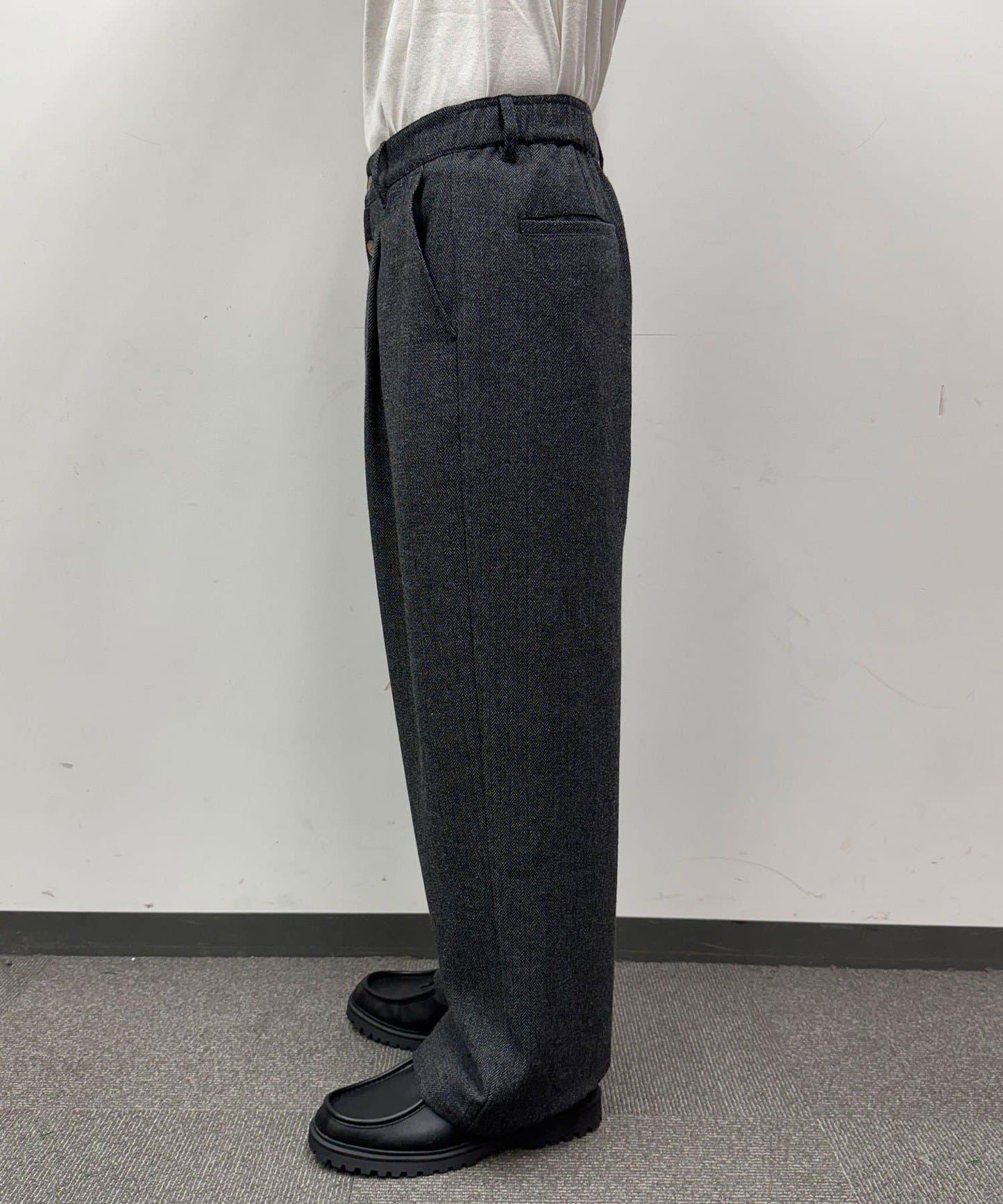 斜紋寬鬆休閒長褲