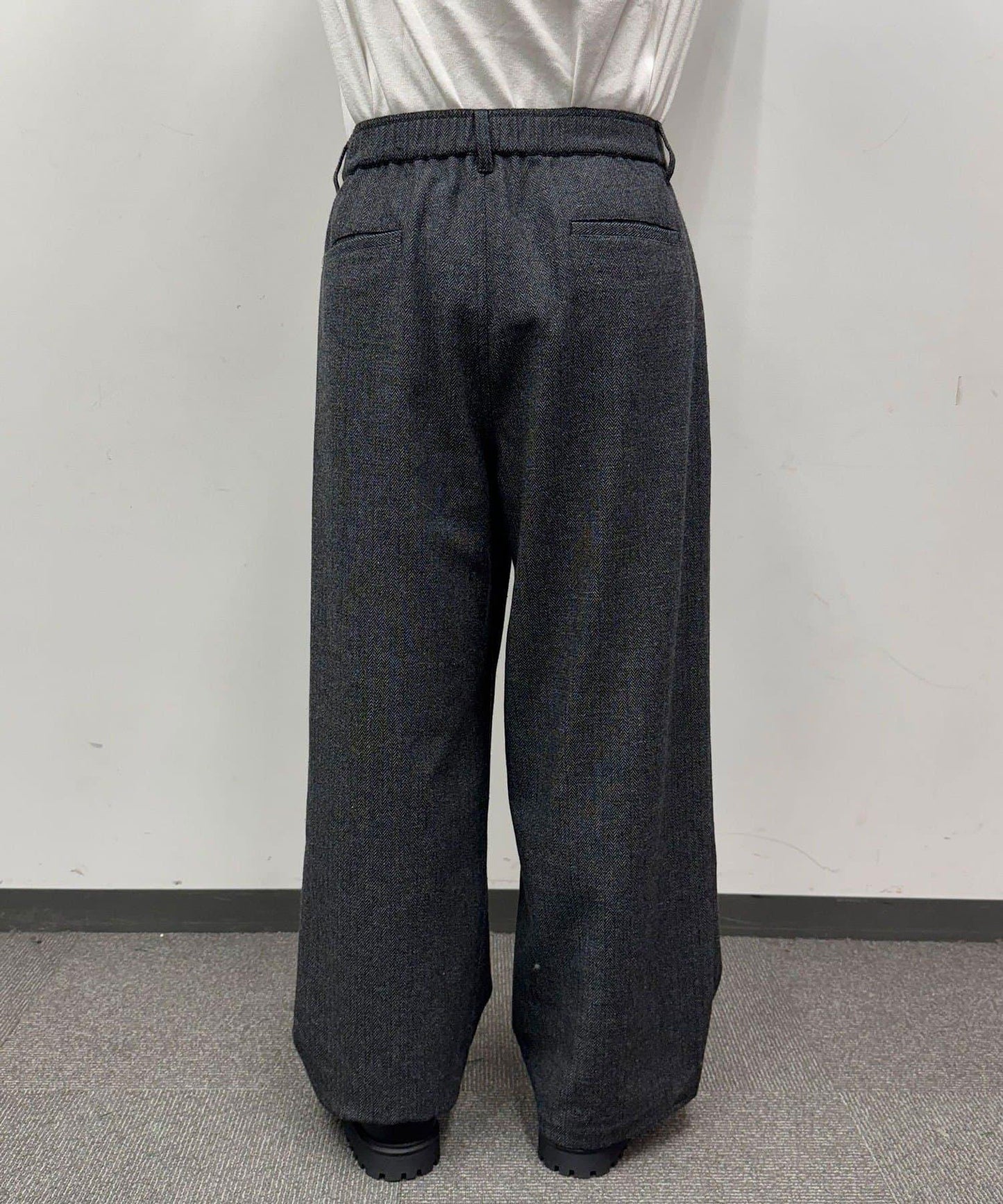 斜紋寬鬆休閒長褲