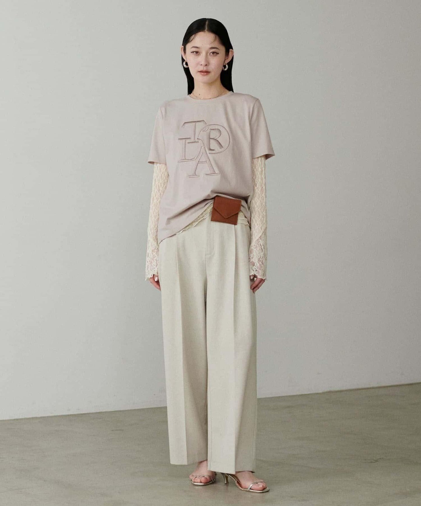 【LARUTA】加厚立體logo刺繡T恤