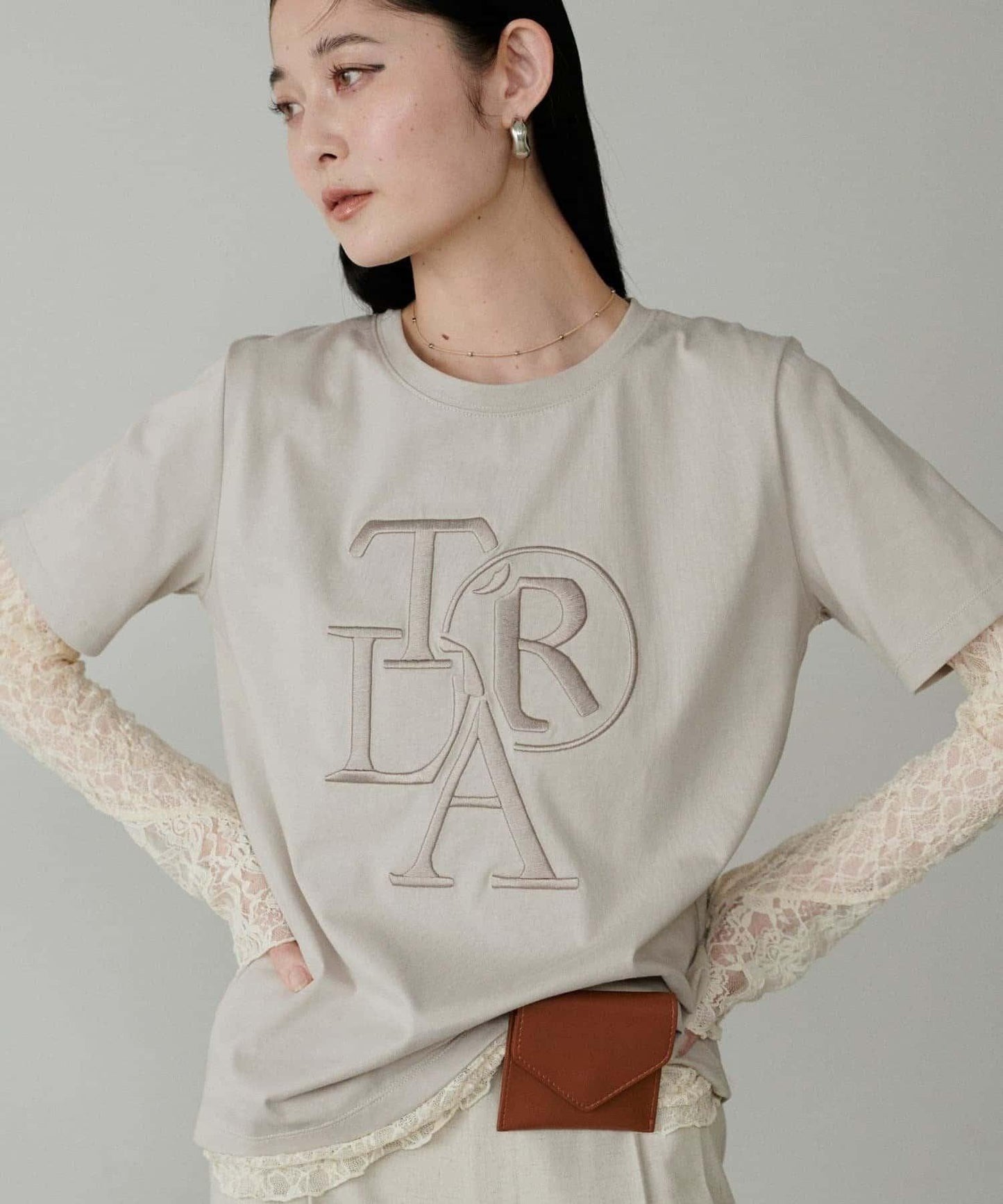 【LARUTA】加厚立體logo刺繡T恤