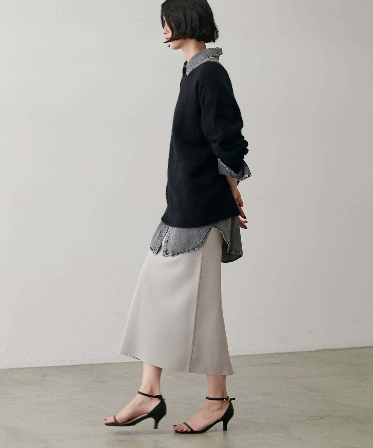 【LARUTA】防紫外線&接觸冷感簡約線條針織半身裙