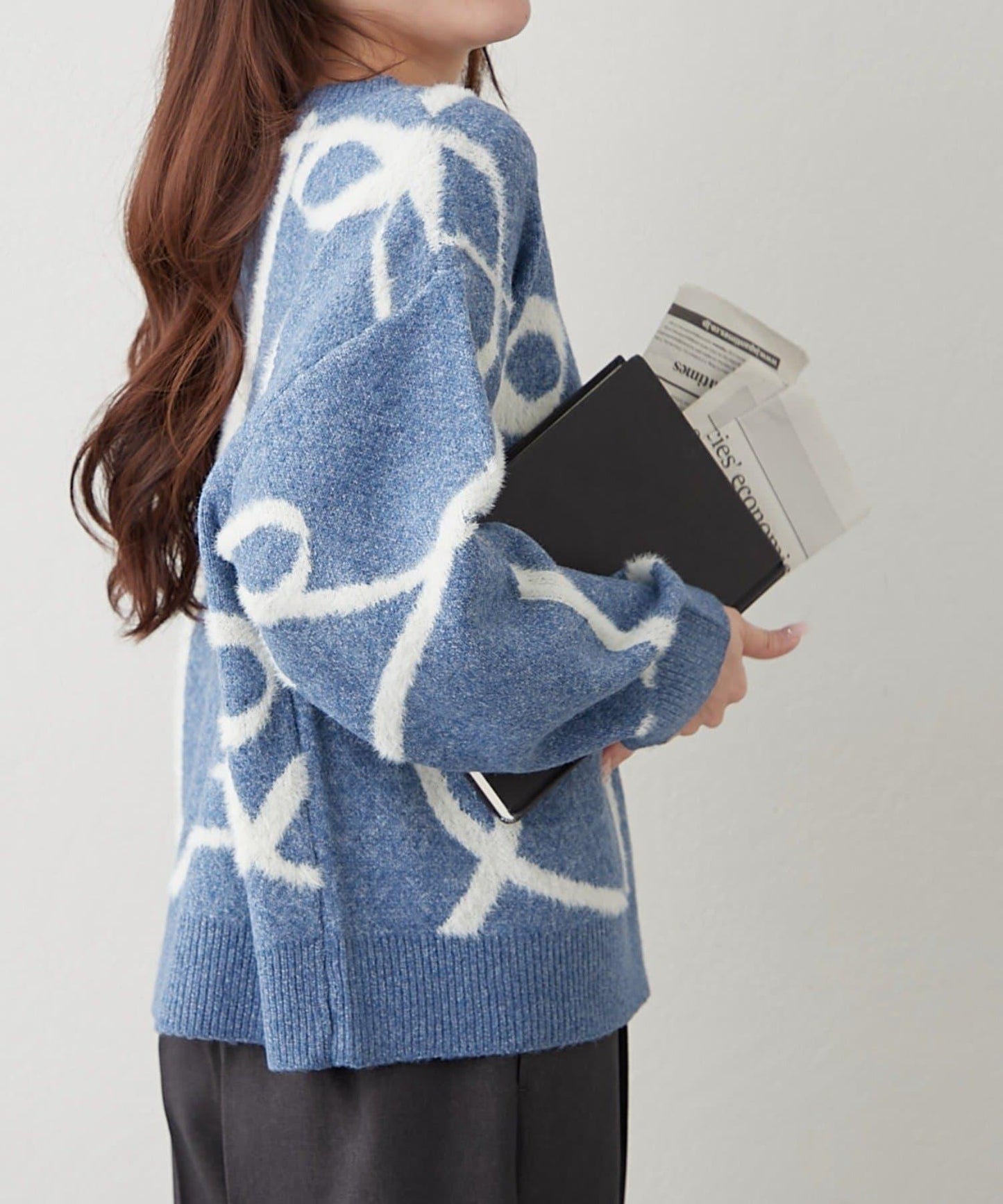 大蝴蝶結圖案針織衫