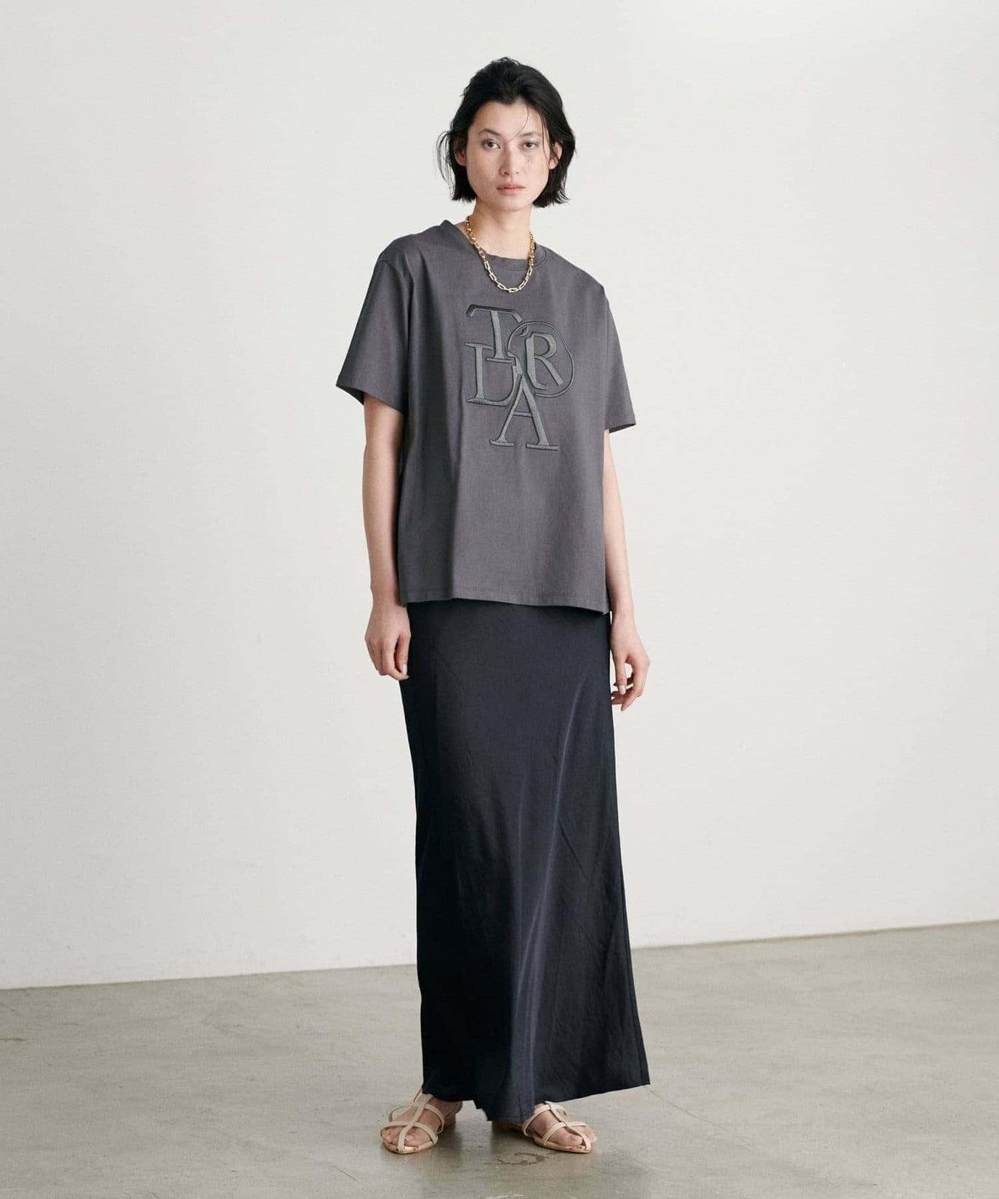 【LARUTA】加厚立體logo刺繡T恤