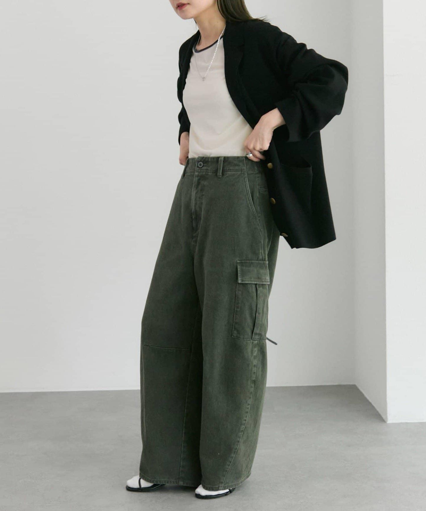 復古風弧形剪裁工裝褲
