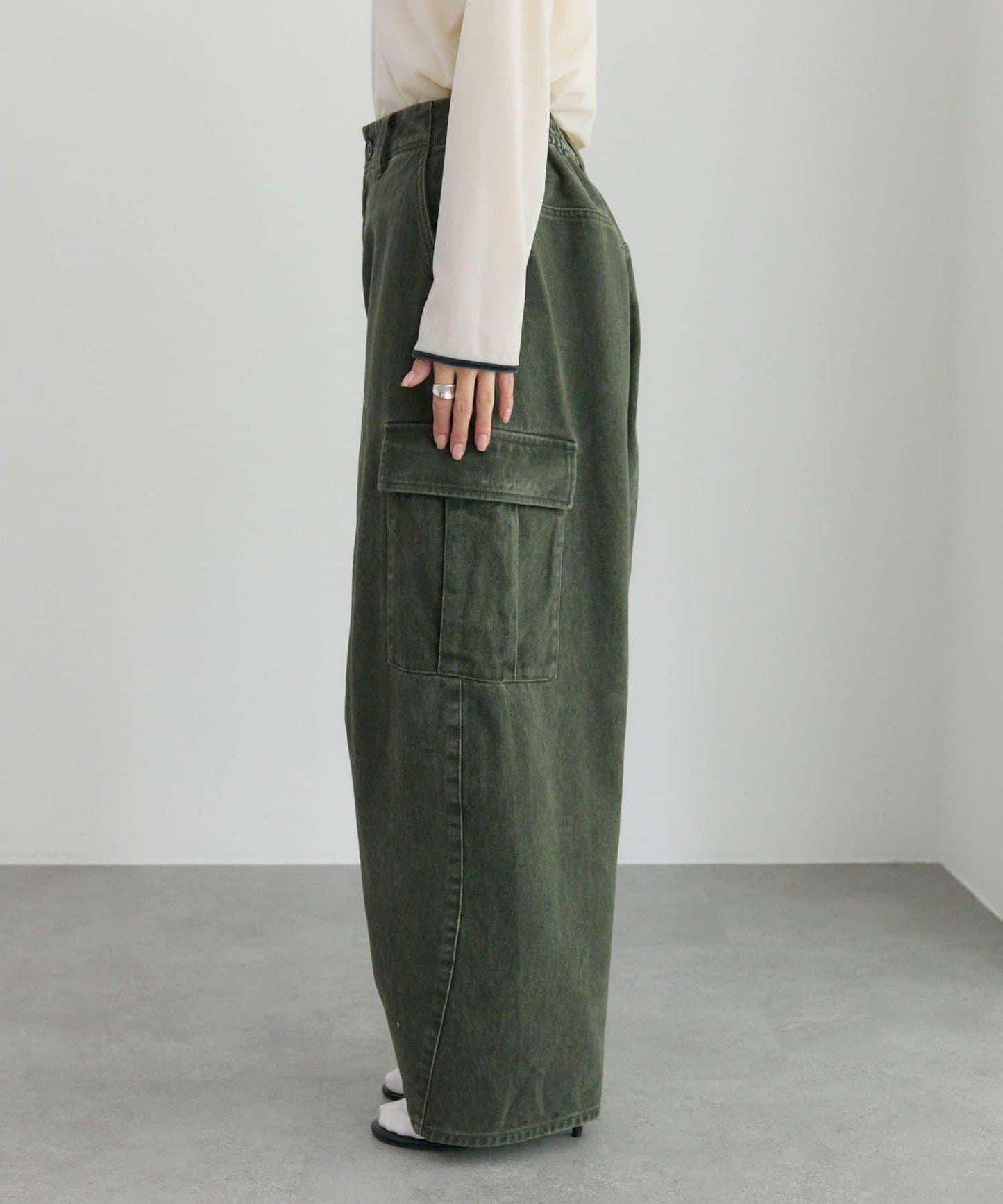 復古風弧形剪裁工裝褲