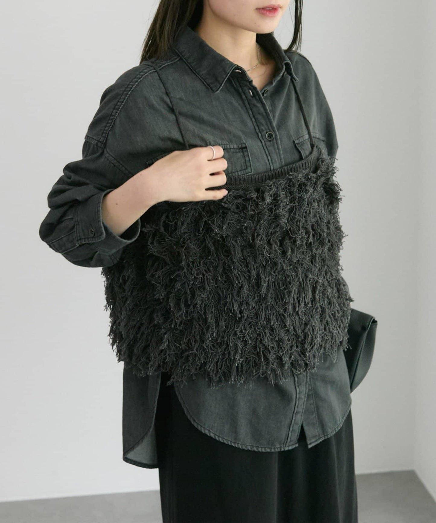 流蘇提花針織細肩帶背心