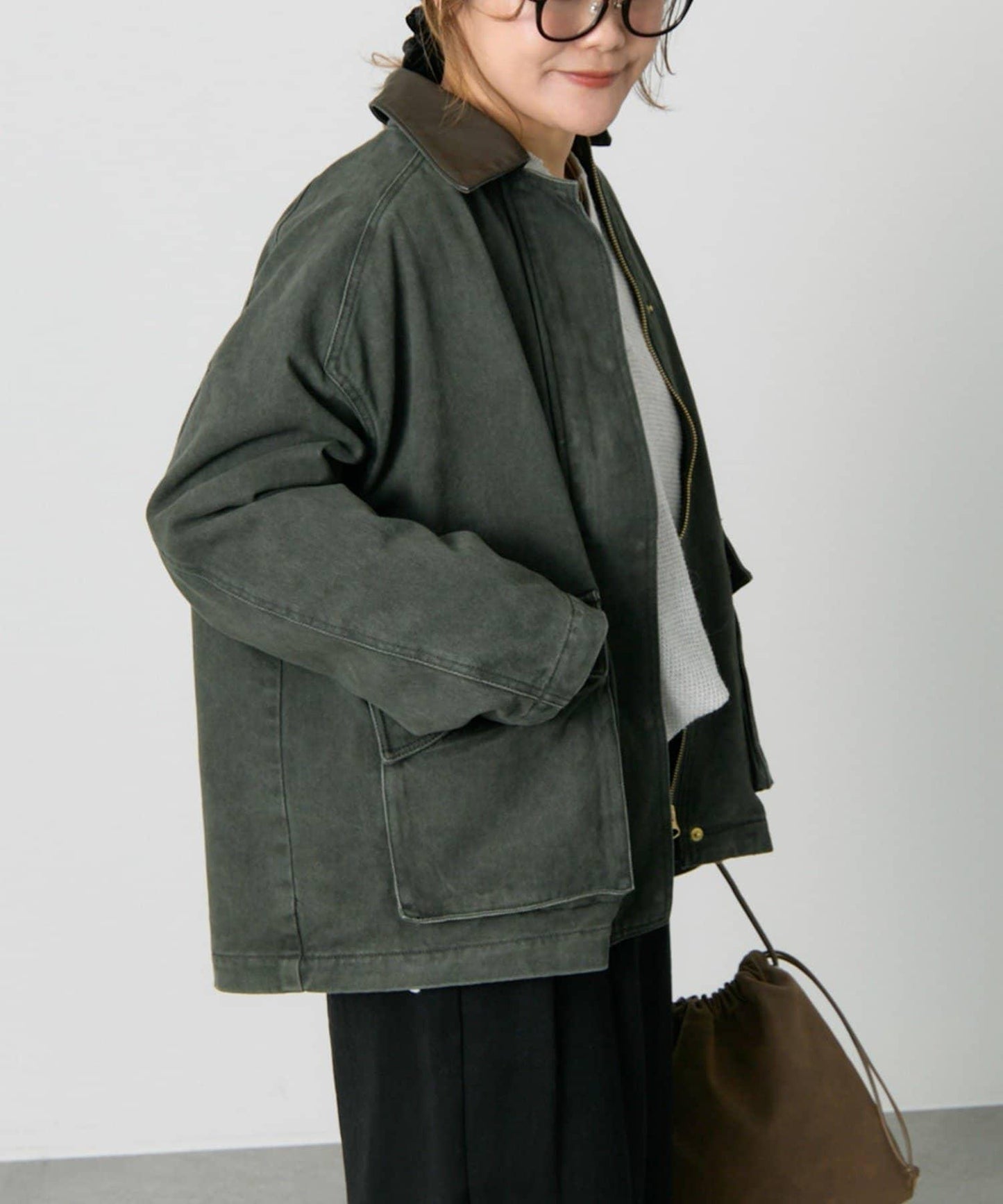 仿皮革翻領工裝夾克