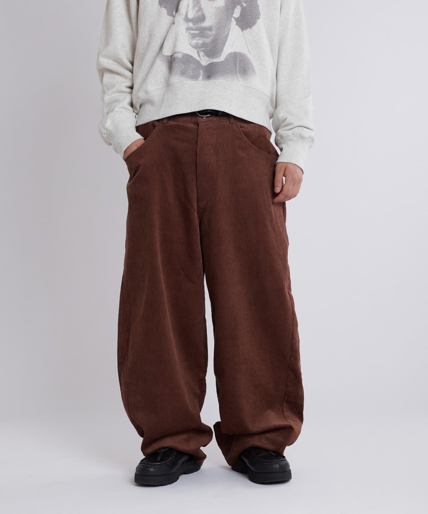 KOOKYN 燈芯絨彎腿褲