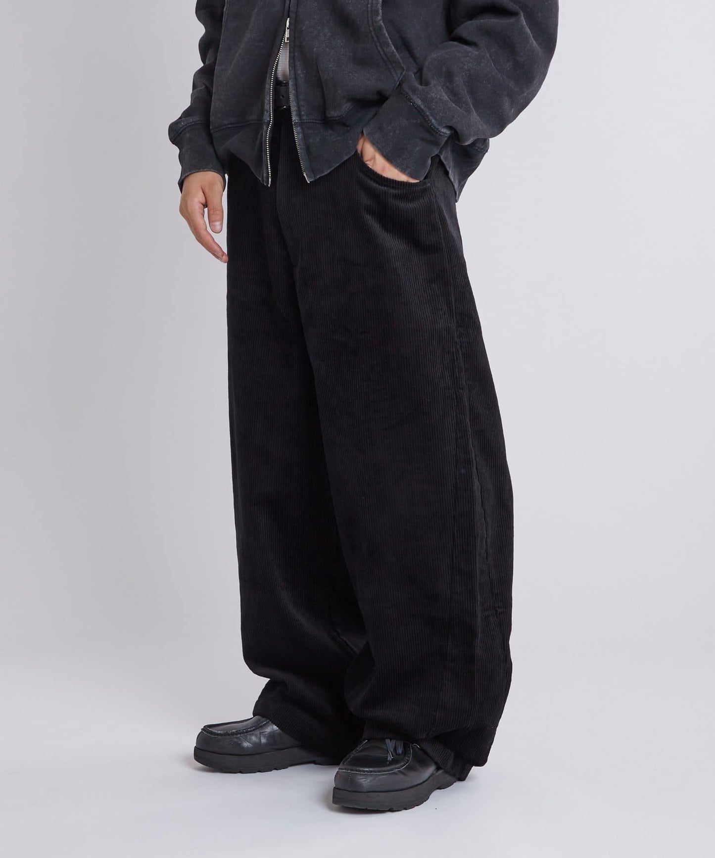 KOOKYN 燈芯絨彎腿褲