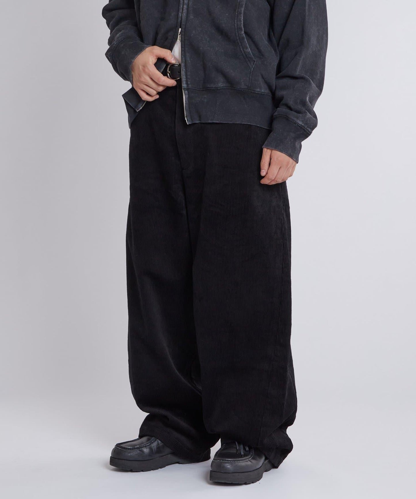 KOOKYN 燈芯絨彎腿褲