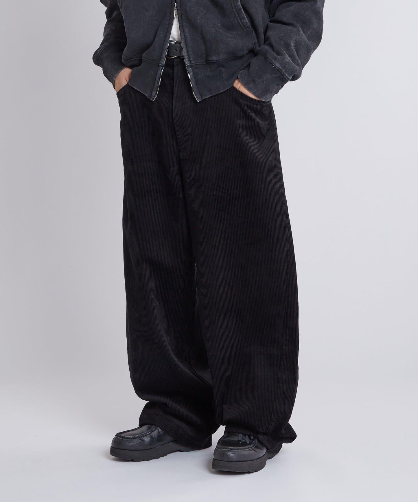 KOOKYN 燈芯絨彎腿褲