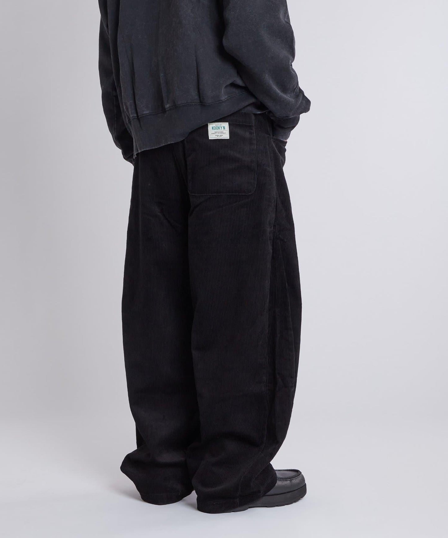 KOOKYN 燈芯絨彎腿褲