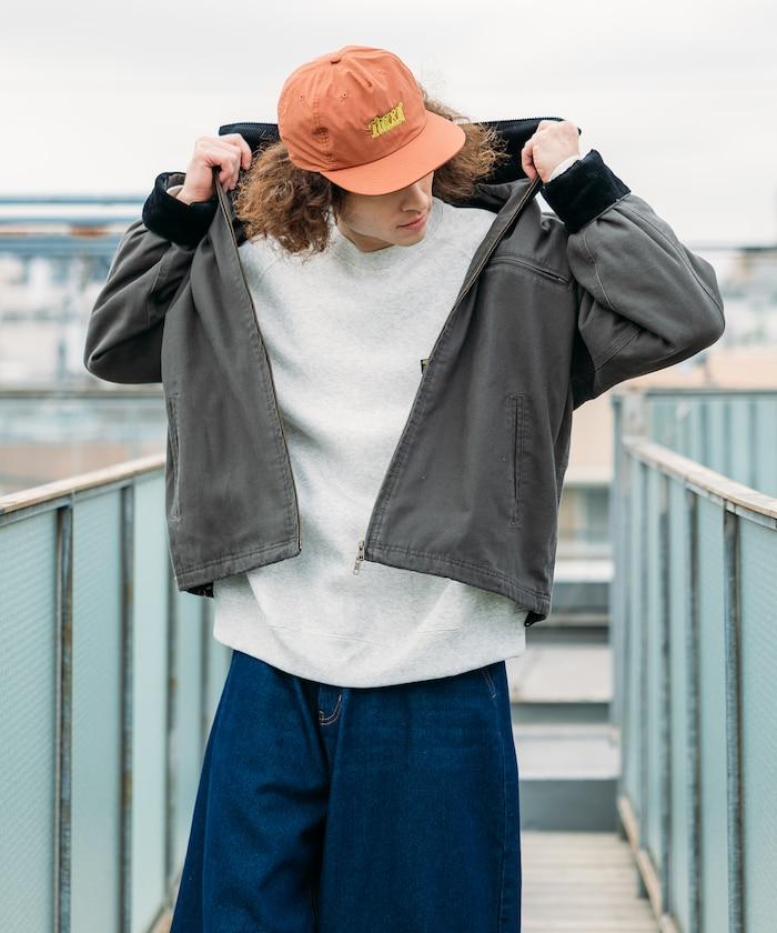 寬鬆版型 單點標誌 插肩袖 抽繩衛衣