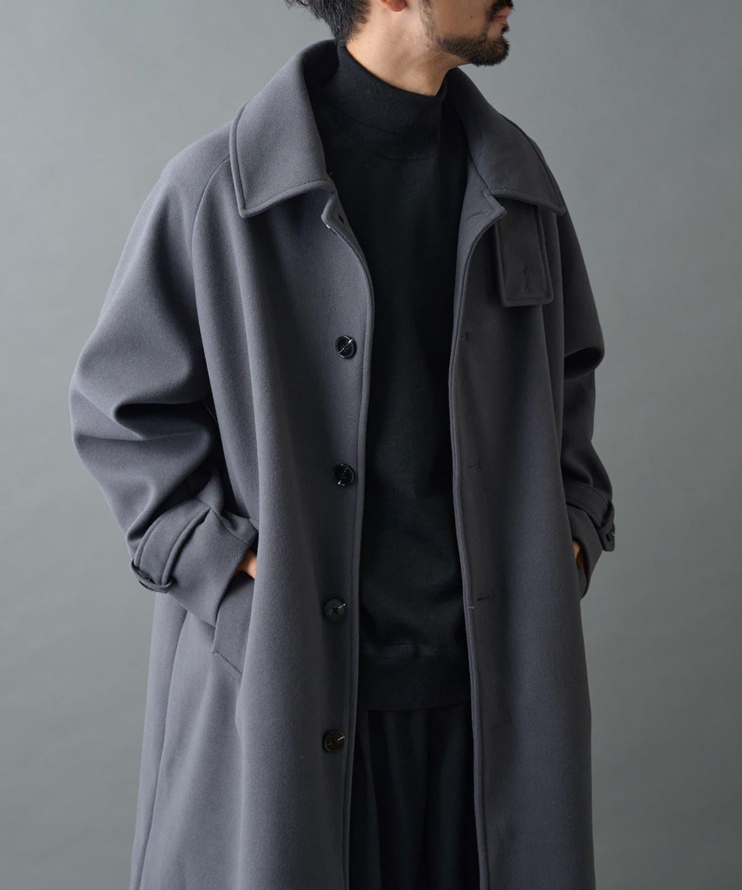 科技羊毛單排扣長款大衣