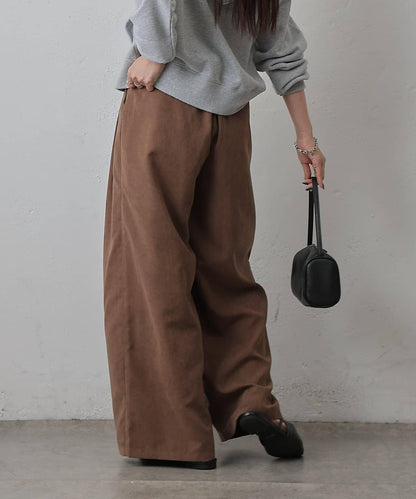 桃皮絨雙褶寬腿褲
