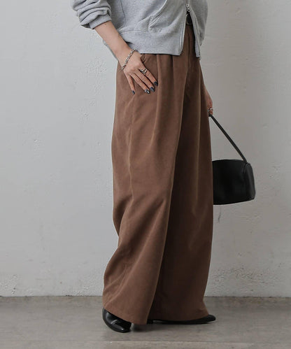 桃皮絨雙褶寬腿褲