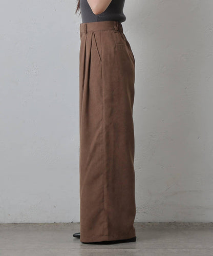 桃皮絨雙褶寬腿褲