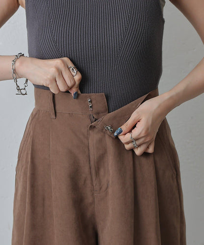 桃皮絨雙褶寬腿褲