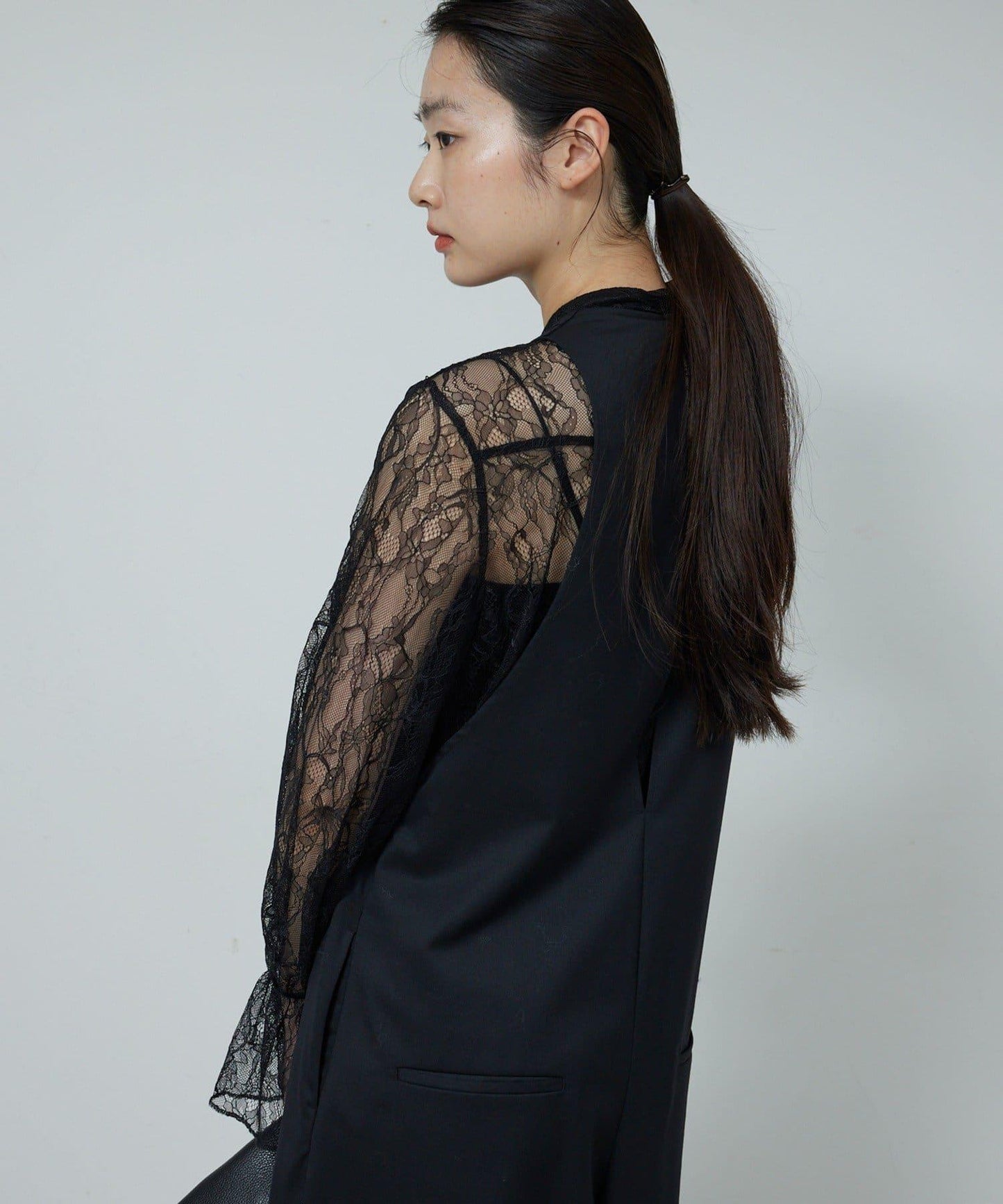 透視蕾絲荷葉邊襯衫