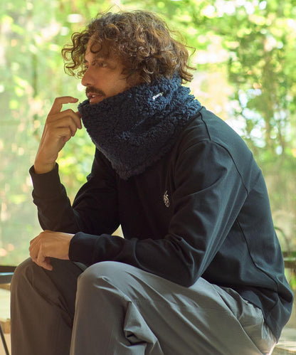 OOPS 羊羔絨脖套