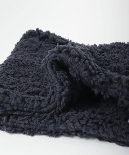 OOPS 羊羔絨脖套